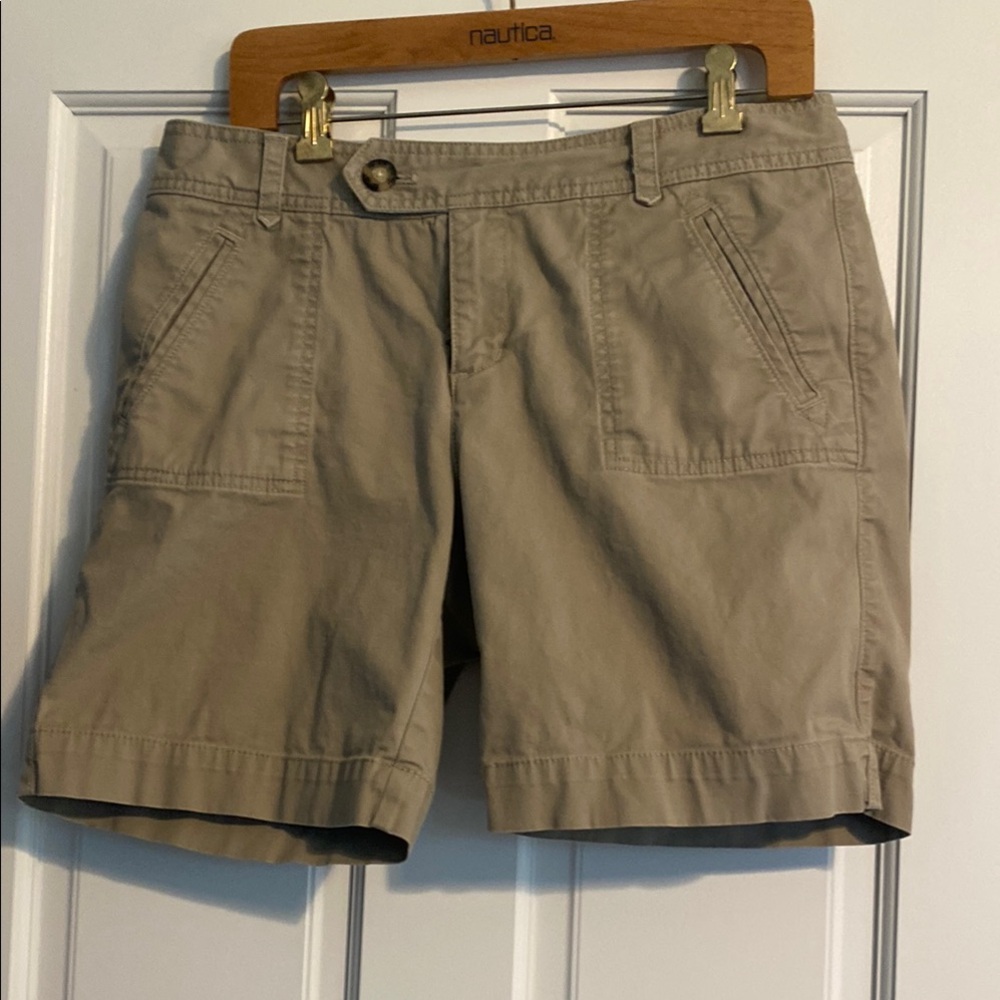 Women’s khaki shorts